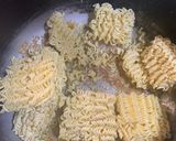 A picture of step 3 of Instant Vegetable Noodle soup.