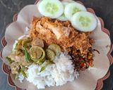 Foto langkah ke 4 dari resep Oseng Terong Cabe Ijo.