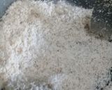 Foto langkah ke 1 dari resep Serundeng Kelapa Sangrai.