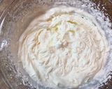 Foto del paso 5 de la receta: Tiramisú primaveral de fresas 🍓🌸