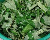 Foto langkah ke 1 dari resep Tumis daun singkong.