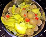Foto langkah ke 4 dari resep Rambutan Mix Mangga asinan.