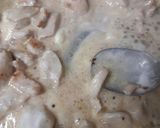 Foto del paso 2 de la receta: Tirabuzones con pollo y salsa de queso crema