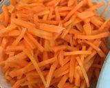 Foto langkah ke 1 dari resep Oseng wortel kubis no msg.