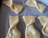 Foto del passaggio 8 della ricetta Chiacchiere sfogliate al forno (di Giusy Schingaro)