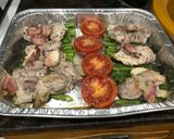 Foto del paso 7 de la receta: Muslo de pollo deshuesado al horno con espárrago triguero y tomate y VIDALIM