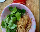 รูปขั้นตอนการทำที่ 1 ของ ปลาอินทรีย์ผัดพริกแกง(เจ)