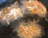 A picture of step 4 of Bakwan sayur - Veggie fritters.