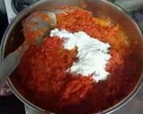 A picture of step 2 of Valentine's Day special Carrot Halawa.