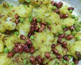 A picture of step 3 of Aloo Samosa.