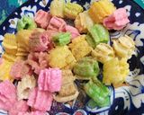 A picture of step 4 of Yum colorful papad.