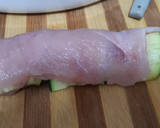 Foto del paso 3 de la receta: Rollitos de pechuga de pavo, calabacín y panceta