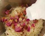 A picture of step 1 of Gulabi Kheer.