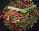 Foto langkah ke 2 dari resep Sotong tumis pedas.