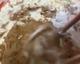 A picture of step 5 of Lotus Biscoff cheese cake.