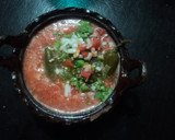 Foto del paso 2 de la receta: Salsa de jitomte de Doña Chole para tacos y carnitas.  México
