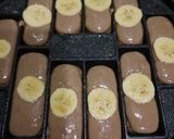Foto langkah ke 6 dari resep Pukis Pisang Cokelat.