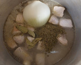 Foto del paso 2 de la receta: Carne de puerco con frijol ayocote