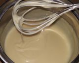 Foto langkah ke 3 dari resep 66. Vanilla Custard Isian Bomboloni.