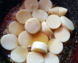 รูปขั้นตอนการทำที่ 2 ของ กระเพราไก่เต้าหู้ไข่
