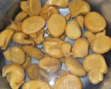 A picture of step 8 of Vegetable Chickpea Dahi Bara.