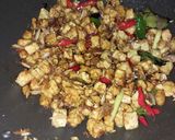 Foto langkah ke 6 dari resep Orek Tempe Ikan Pindang.