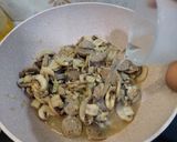 Foto langkah ke 2 dari resep Tumis Buncis Jamur Champignon.