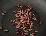 A picture of step 2 of Sundried tomato pistachio pesto penne.