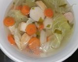 Foto langkah ke 5 dari resep Sayur sup sosis pentol.