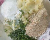 A picture of step 1 of Sabudana vada.