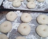 Foto langkah ke 8 dari resep Eggless donut, metode water roux/thanzhong.