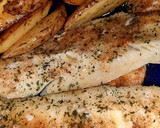 Foto del paso 3 de la receta: Abadejo al horno con patatas gajo