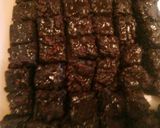 Brownie csokimázzal és dióval recept fázis 3 fotója
