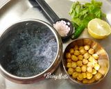 A picture of step 1 of Basil-Sattu Drink.