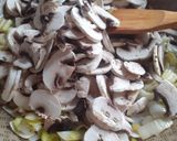 Foto del paso 5 de la receta: Crema de champiñones a la morena