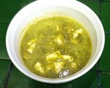 Foto del paso 1 de la receta: Queso en salsa verde