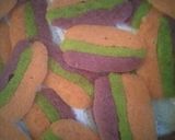 Foto langkah ke 6 dari resep Lidah kucing 3 warna.