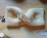 Foto del paso 5 de la receta: Mini Facturas Sin Hojaldre Súper Fácil🇦🇷🥐