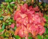 A picture of step 3 of Achari Bhindi Fry.