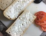 A picture of step 3 of Super Sausage and Cheese Sandwich 🥖🧀🍅.