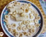 A picture of step 1 of Banana cream mousse.