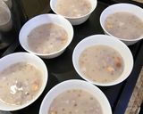 Hình bước làm 6 của món Chè khoai môn hạt sen