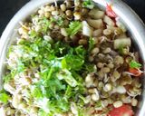 A picture of step 3 of Vegetables green moong sprouts salad.