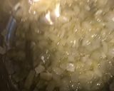 Gombás zöldborsós csirkemell bulgurral recept fázis 1 fotója