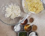 A picture of step 2 of Karhai Paneer Malai Koftay.