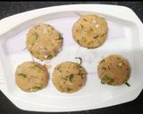 A picture of step 3 of Upma cutlet.