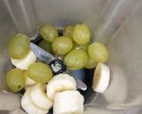 A picture of step 1 of Coffee Fruits Smoothie.