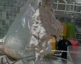 Foto langkah ke 8 dari resep Ayam goreng tepung keriting.