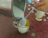 A picture of step 8 of Panna Cotta.