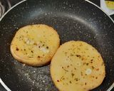 A picture of step 4 of Toasted Bread with herbs and garlic butter.